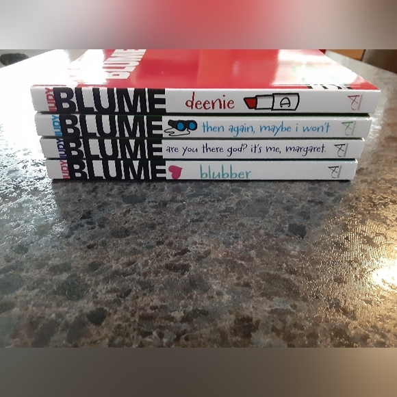 Judy Blume Essentials Book Set: 4 Adolescence Books About Surviving Tween Years - Picture 7 of 7